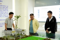 The research team led by "Ten Thousand People Helping Ten Thousand Enterprises" visited ou